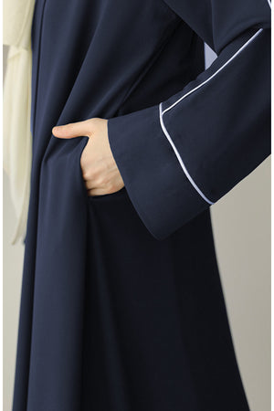 Relaxed Fit Crepe Abaya with Contrast Piping and Stand Collar — Lacivert