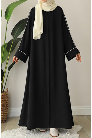 Relaxed Fit Crepe Abaya with Contrast Piping and Stand Collar — Siyah
