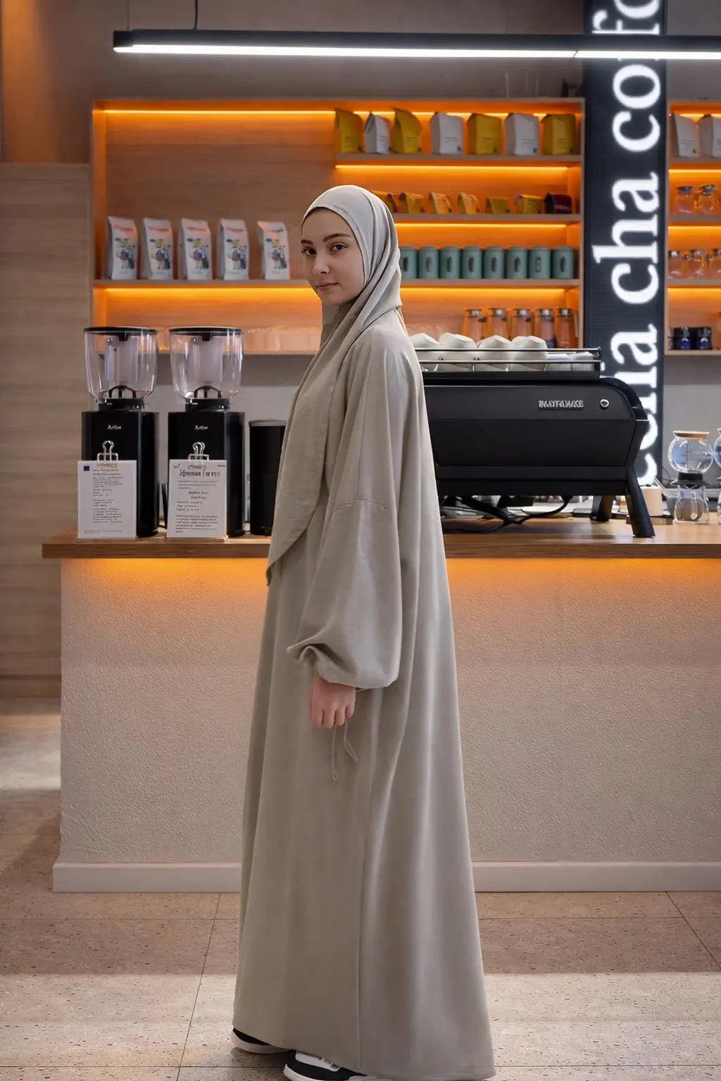 طقم فستان وشال للمحجبات