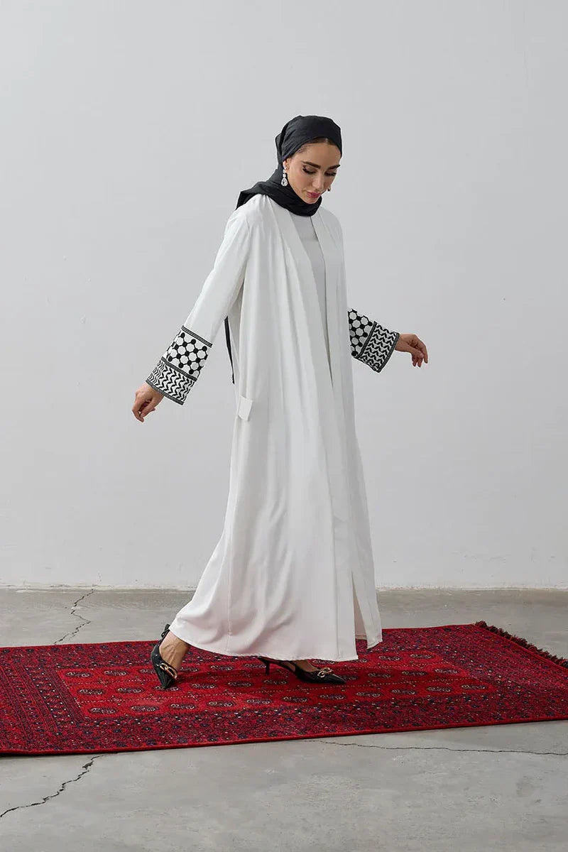 Modern Keffiyeh Embroidered Sleeve Dubai Fabric Abaya