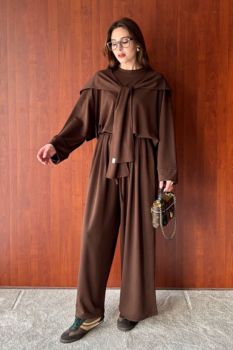 Krem Relaxed Trouser Set with Tie-Detail Collar