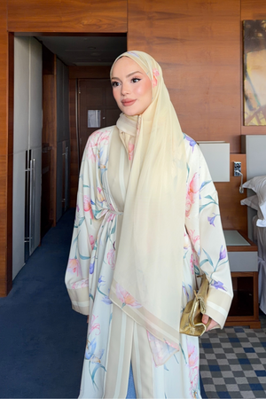 Flowy Floral Satin Open Abaya with Striped Trim and Shawl — Bej