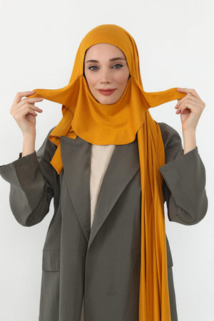Ready-to-Wear Jersey Bonnet Shawl with Face Covering
