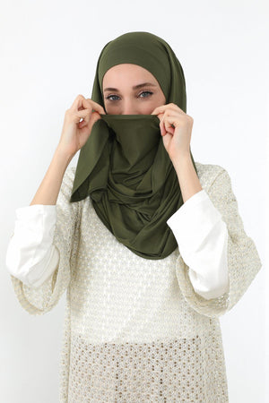 Ready-to-Wear Jersey Bonnet Shawl with Face Covering
