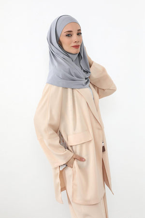 Ready-to-Wear Jersey Bonnet Shawl with Face Covering