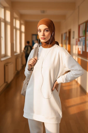 Jersey Bonnet with Neck Coverage and Earphone Opening