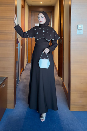 Long Dress with Detachable Cape & Crystal Embellishments — Kahverengi