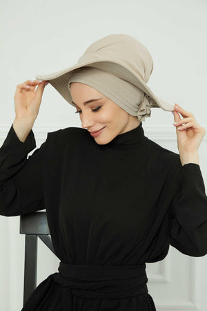Comfortable Aerobin Fabric Bonnet with Side Gather Detail