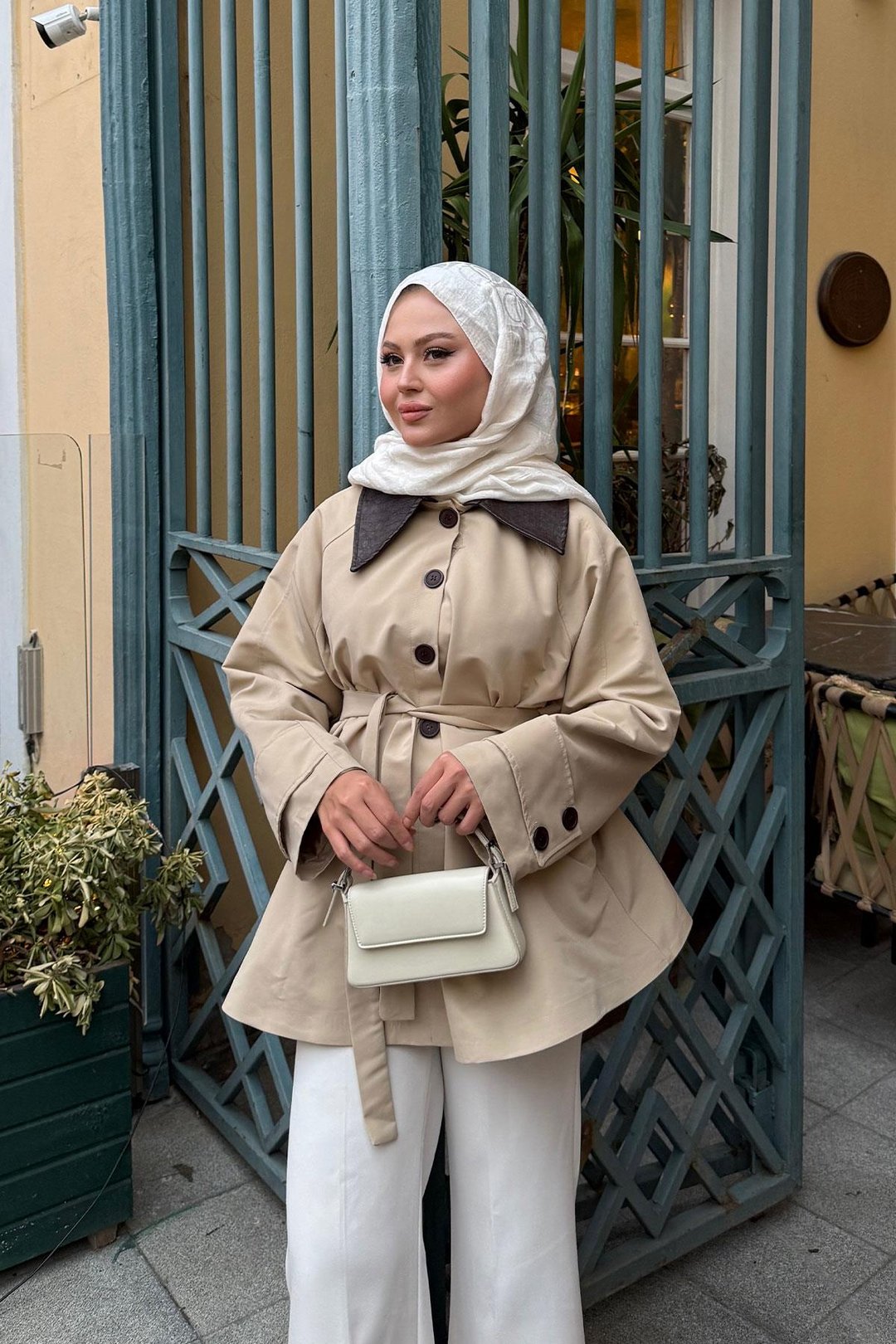 معطف ترنش بياقة جلدية – JK002