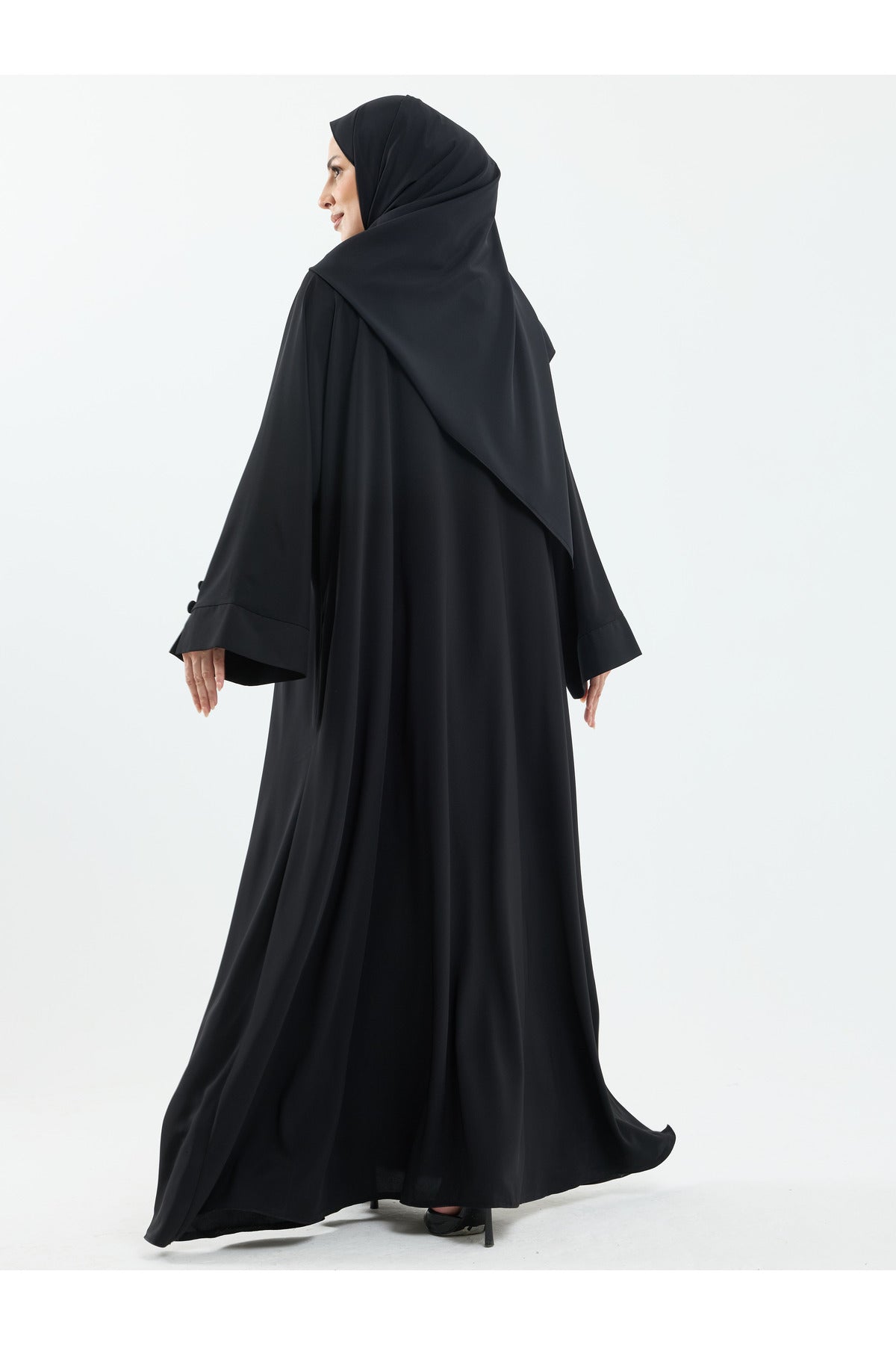 Modest Full-Zip Abaya with Matching Shayla and Button Cuffs — Siyah