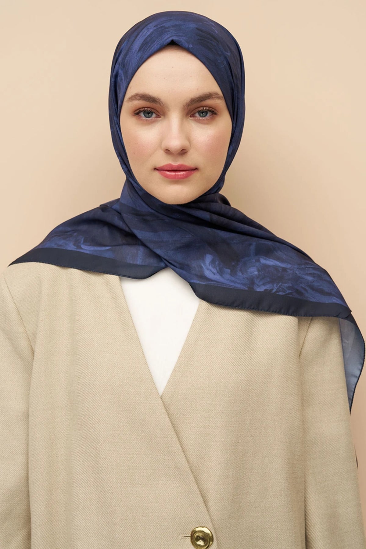 Flowing Peony Pattern Italian Silk Shawl — Lacivert
