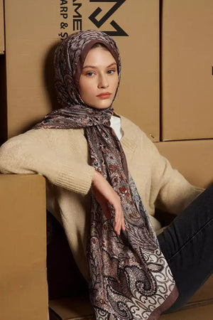Patterned Polyester Scarf for Modest Styling — Beyaz