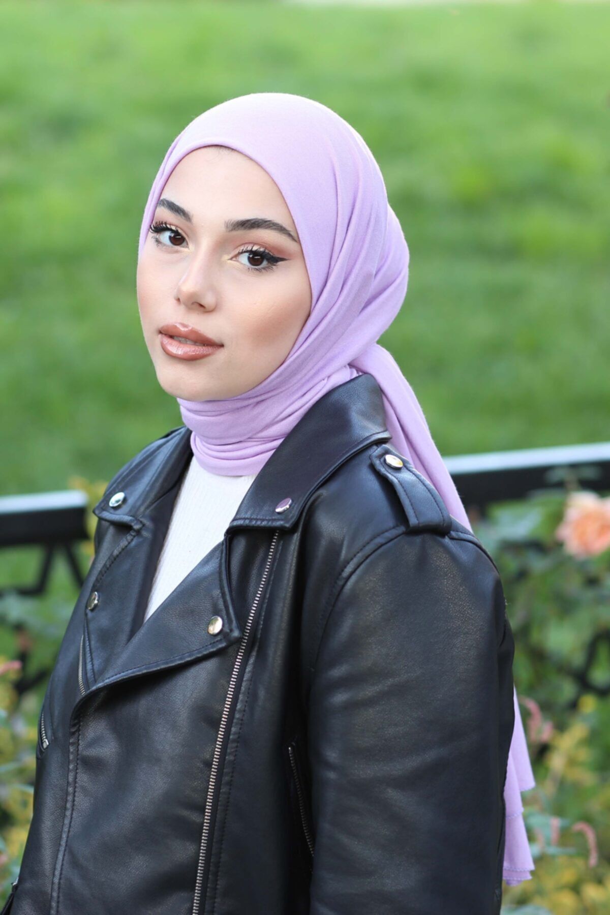 Soft Viscose Jersey Shawl — lila
