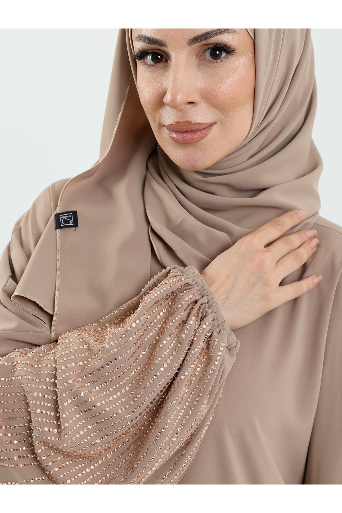 Abaya Set with Embellished Sleeves & Matching Shawl — Bej