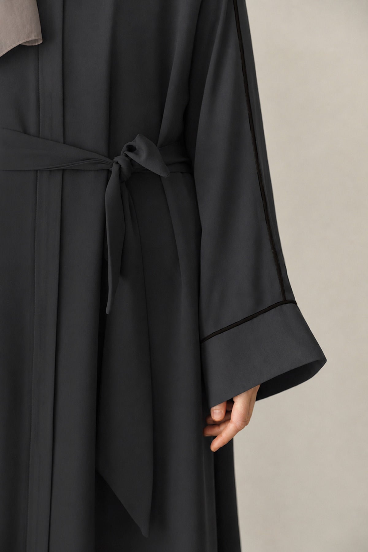 Relaxed Fit Crepe Abaya with Contrast Piping and Stand Collar — fume