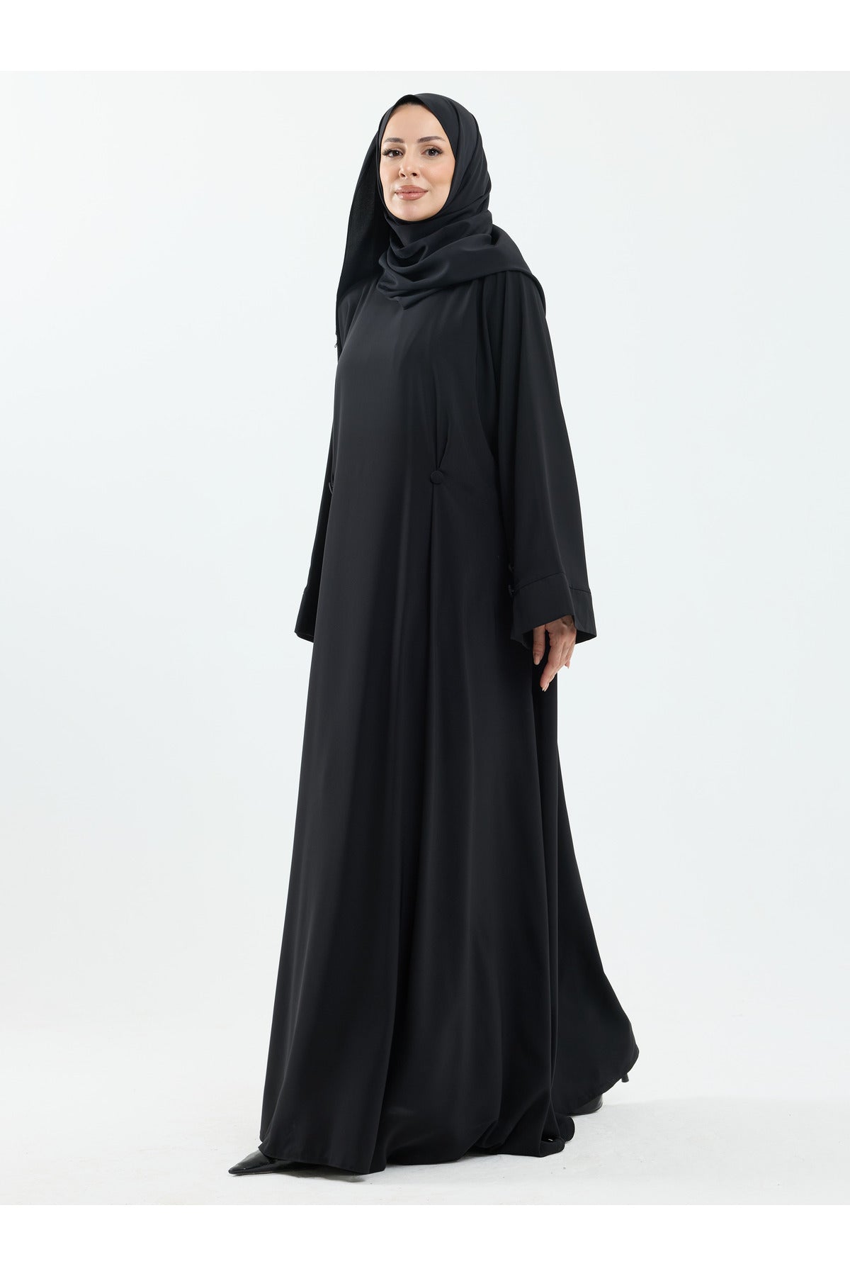 Modest Full-Zip Abaya with Matching Shayla and Button Cuffs — Siyah