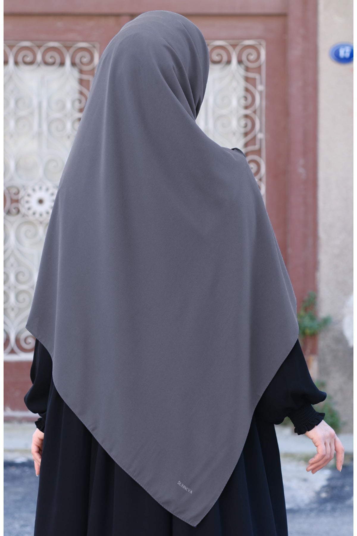 Plain Woven Large Square Scarf - Soft Drape, 120x120 cm — Gri