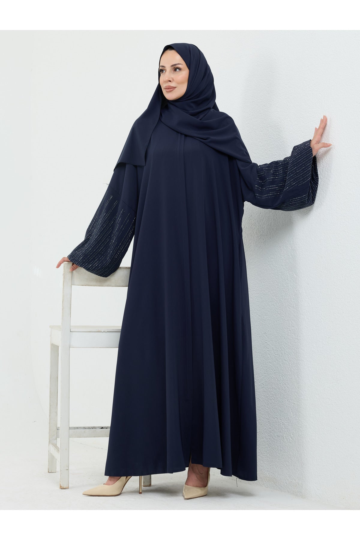 Abaya Set with Embellished Sleeves & Matching Shawl — Lacivert