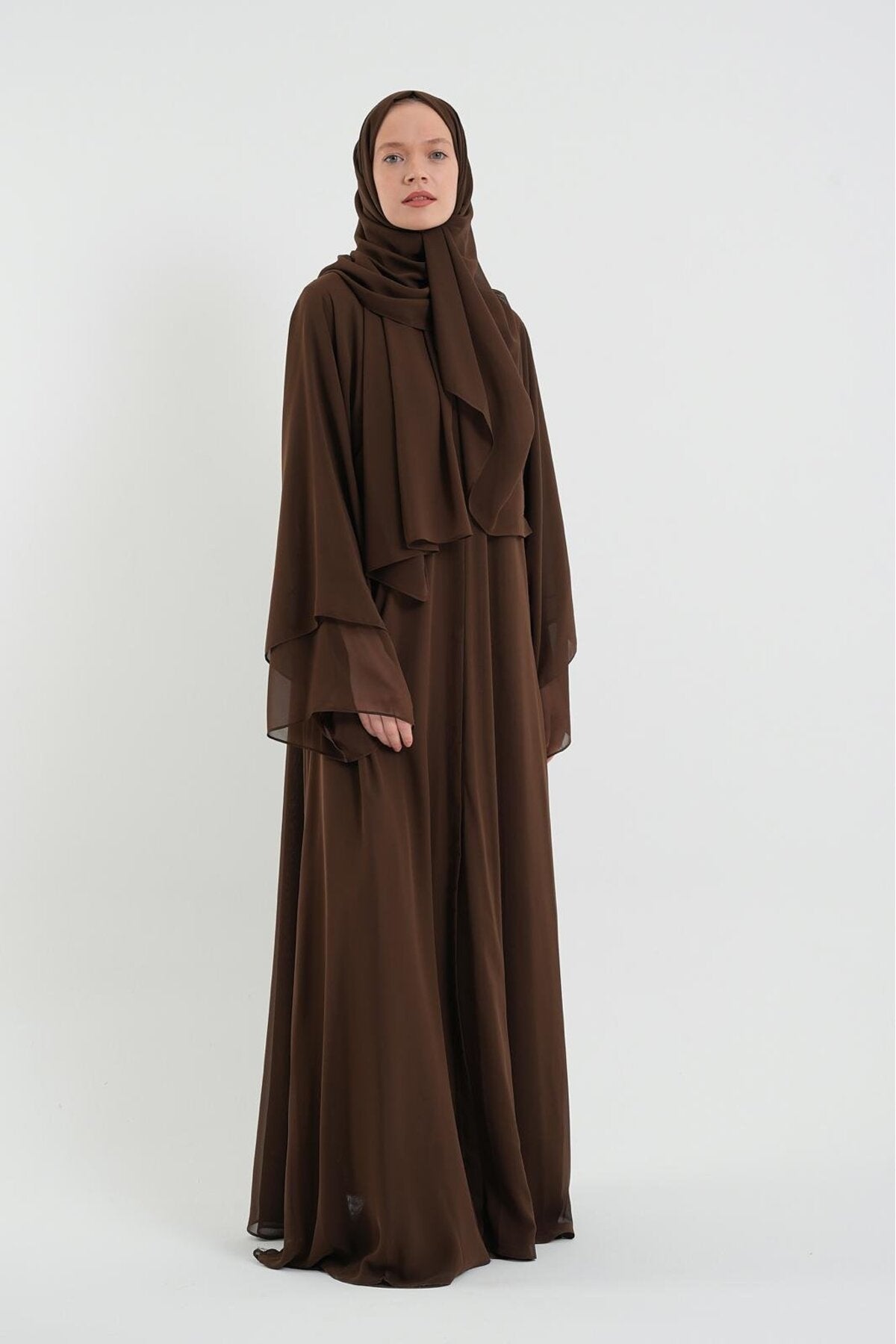 Long Lightweight Abaya and Matching Shawl Set with Snap Closure — kahverengi