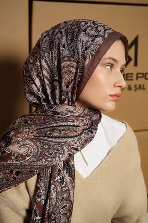 Patterned Polyester Scarf for Modest Styling — Beyaz