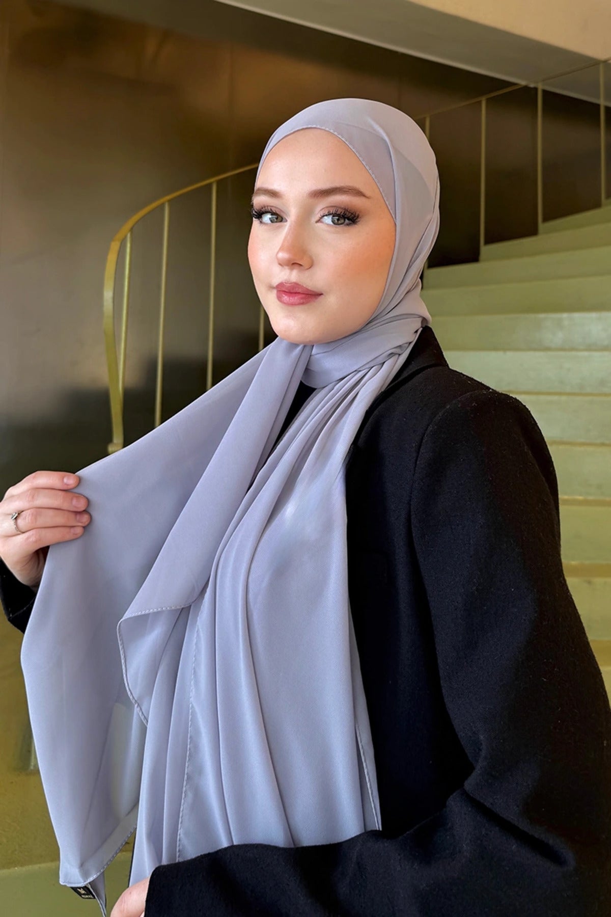 Smooth Crepe Shawl for Versatile Modest Styling — gri