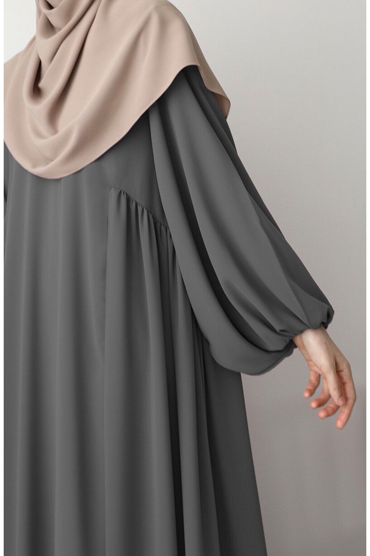 Relaxed Fit Long Modest Dress with Pockets — Gri