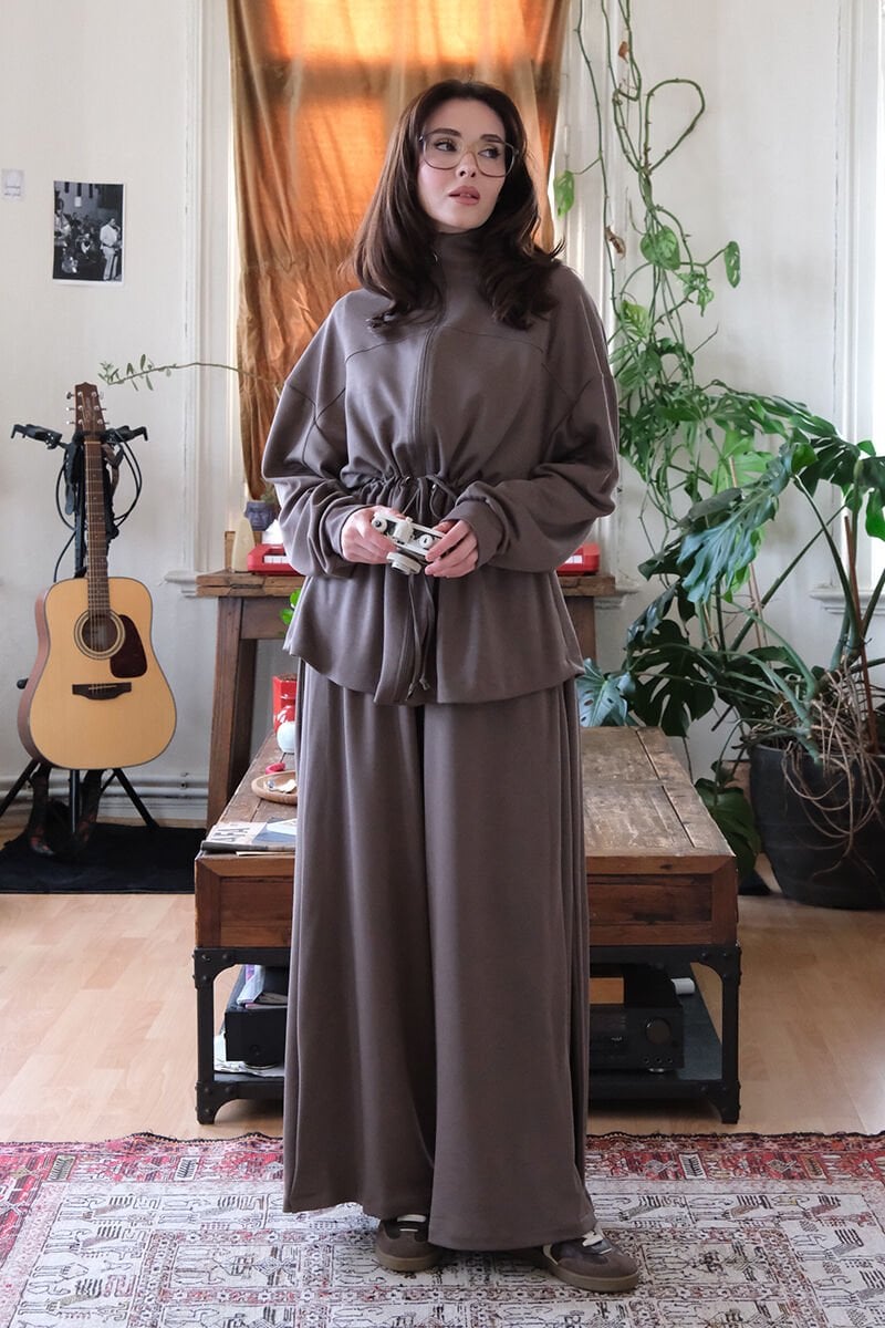 Burgundy Modest Zippered Set