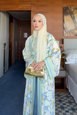 Flowy Floral Satin Open Abaya with Striped Trim and Shawl — Mint Yesili