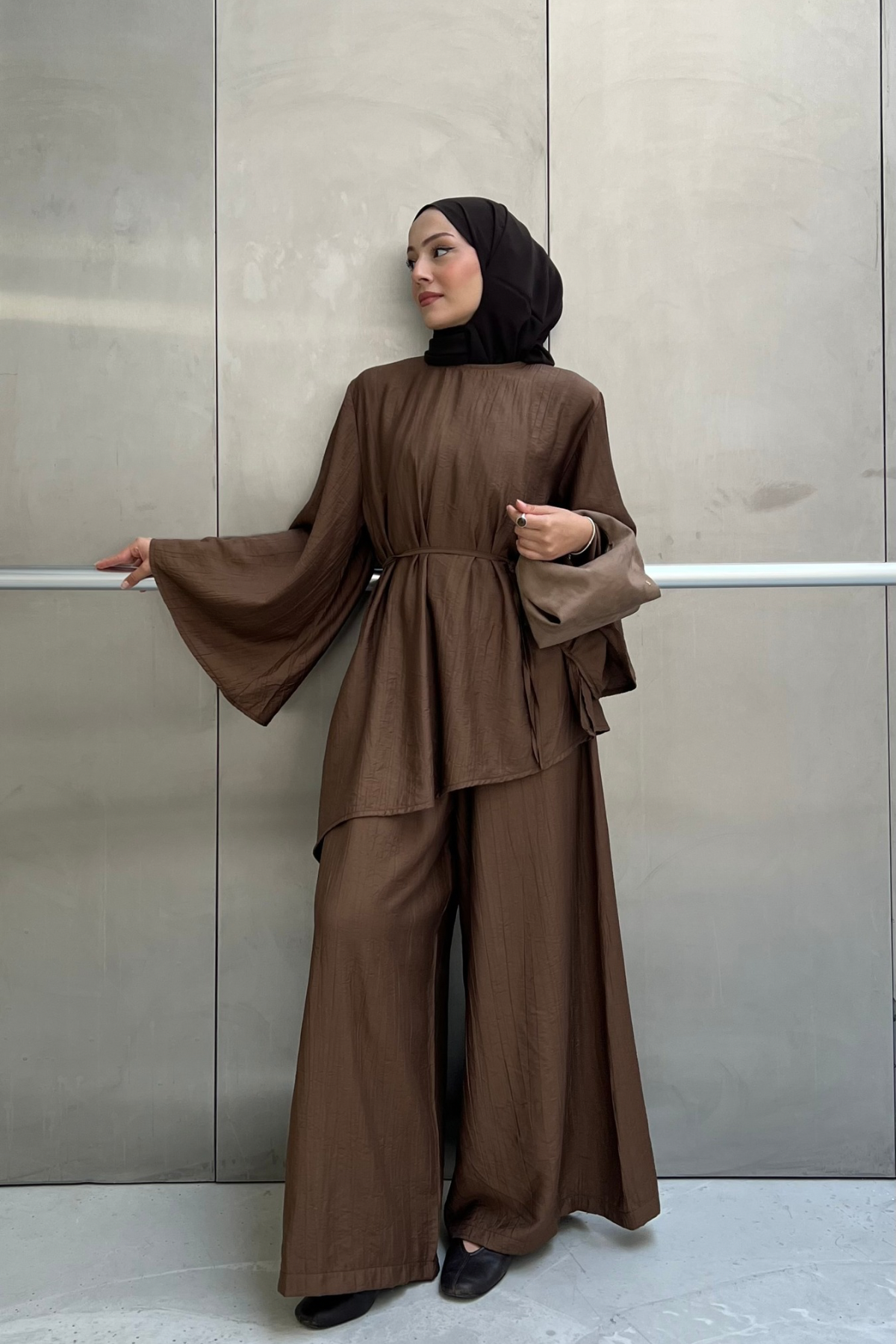 Asymmetric Tunic Top & Wide-Leg Trousers Set — Kahve