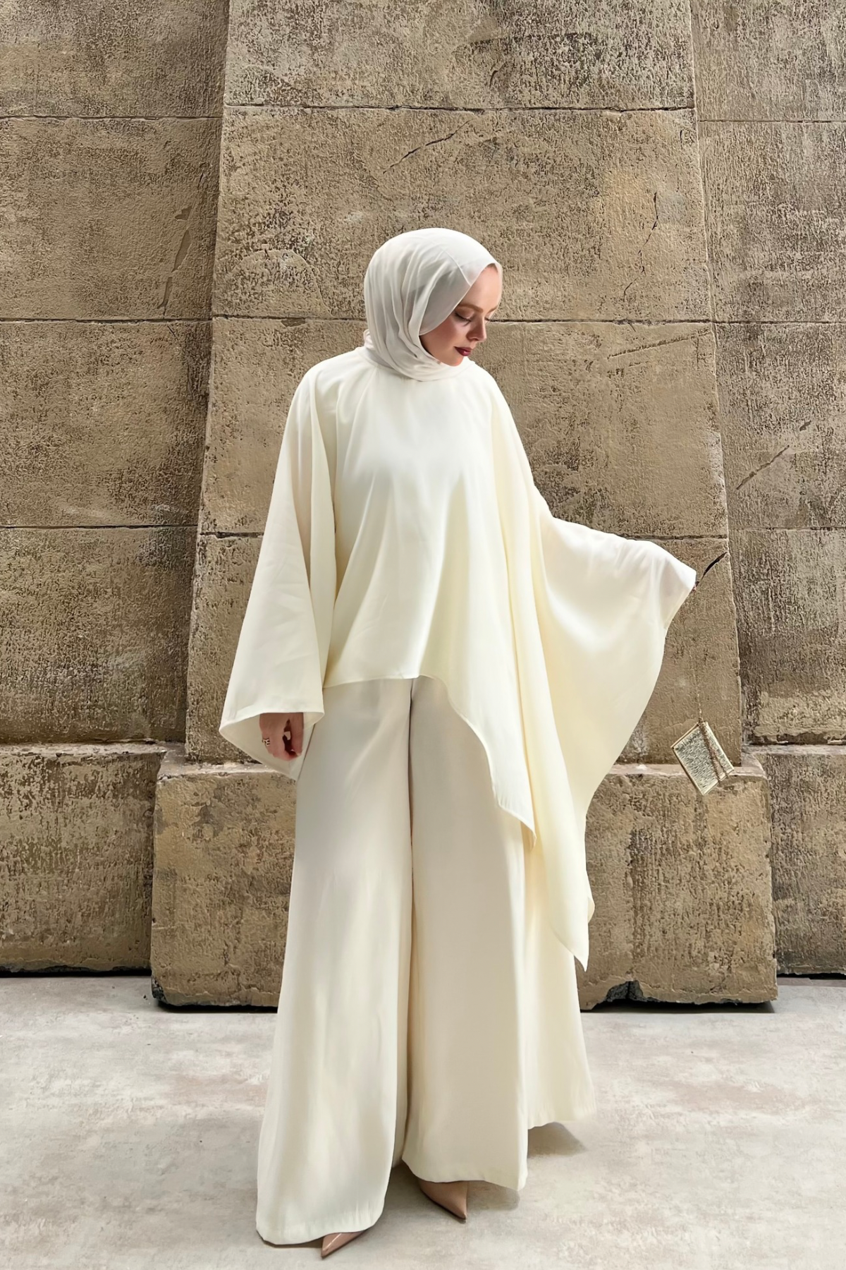 Asymmetric Tencel Set with Flowing Tunic & Wide Trousers — Ekru
