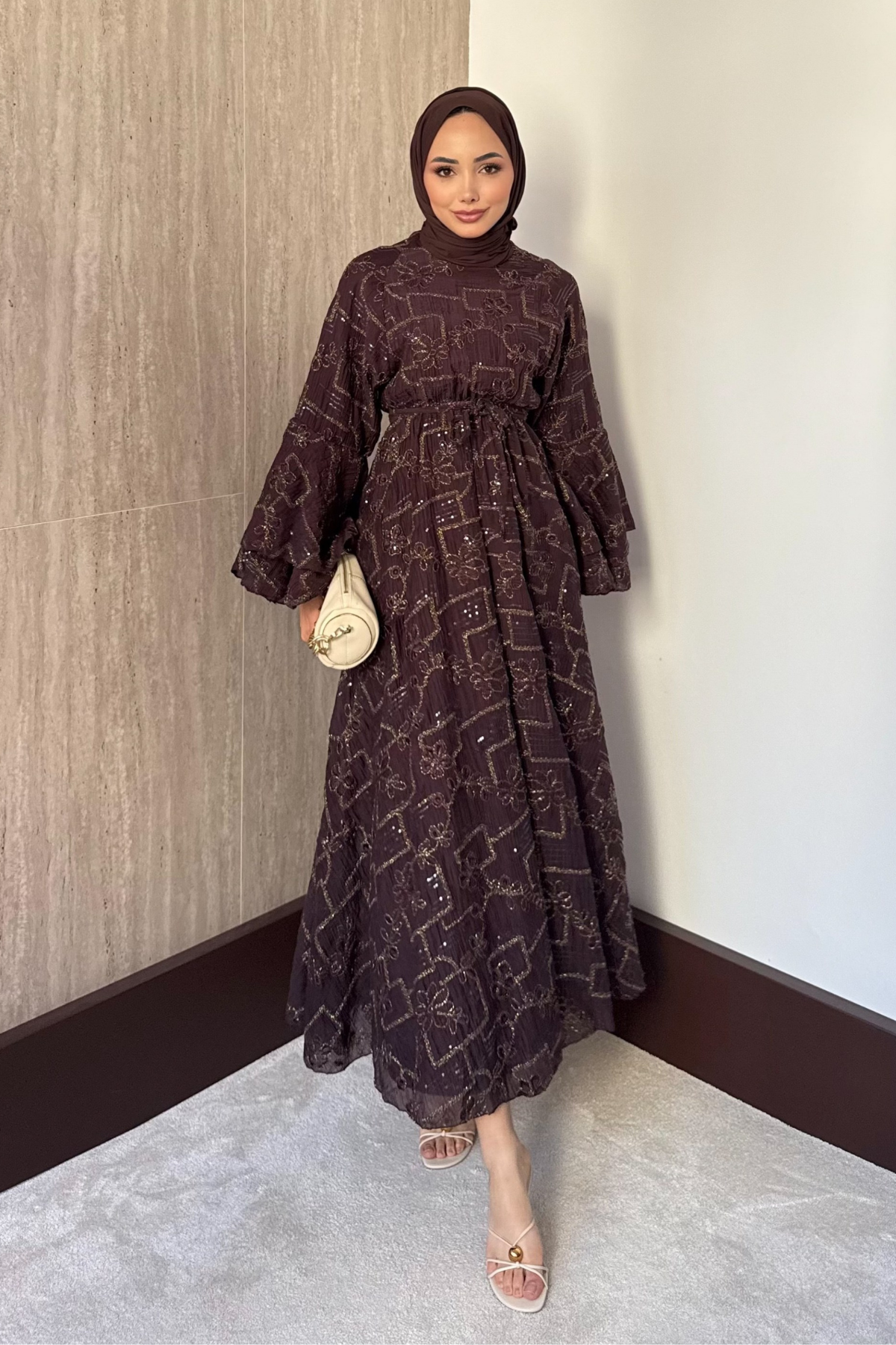 Modest Maxi Dress with Embroidered Tulle and Bell Sleeves — Kahverengi