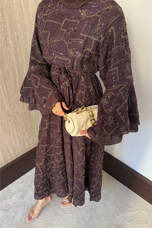 Modest Maxi Dress with Embroidered Tulle and Bell Sleeves — Kahverengi