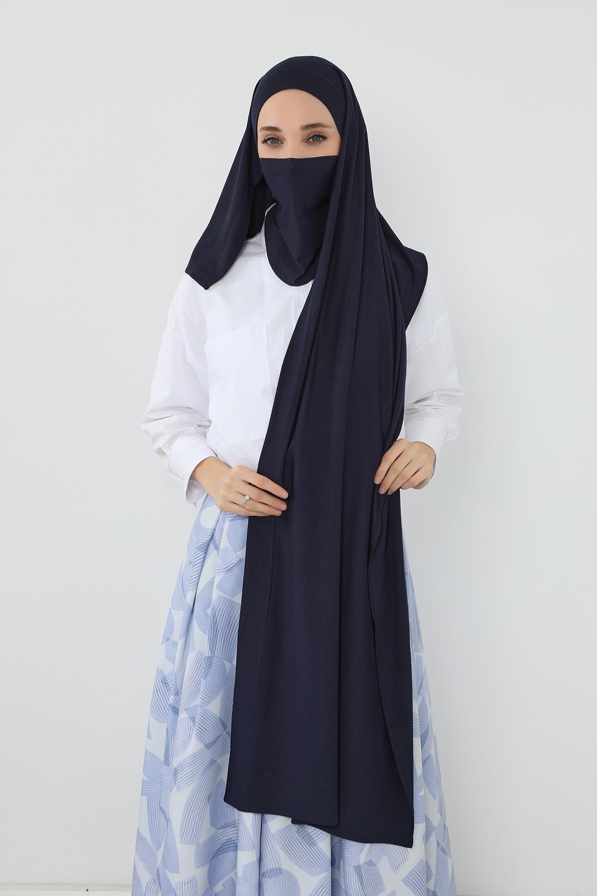 Ready-to-Wear Jersey Bonnet Shawl with Face Covering
