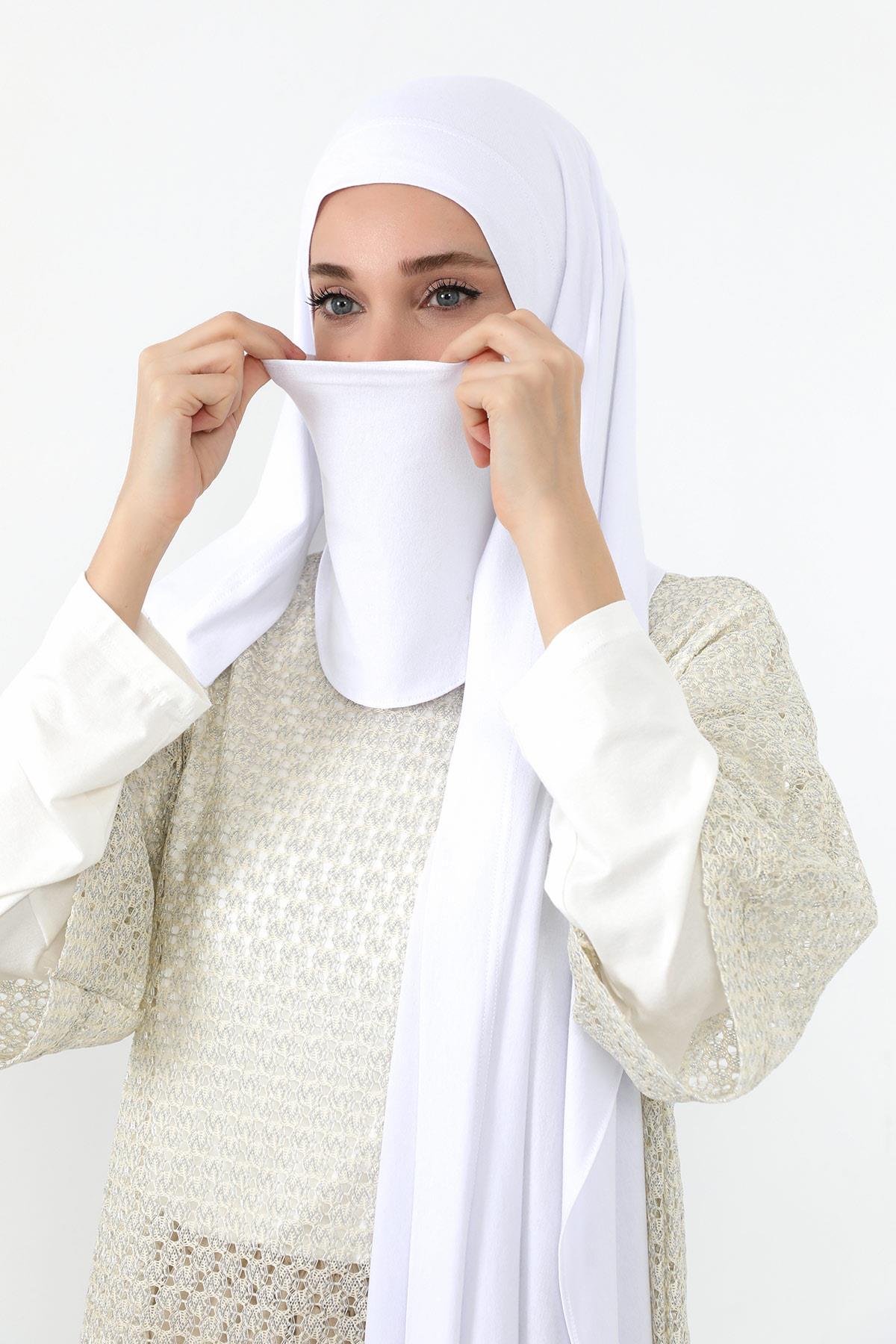 Ready-to-Wear Jersey Bonnet Shawl with Face Covering