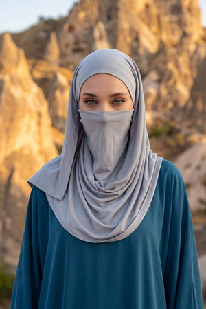 Ready-to-Wear Jersey Bonnet Shawl with Face Covering
