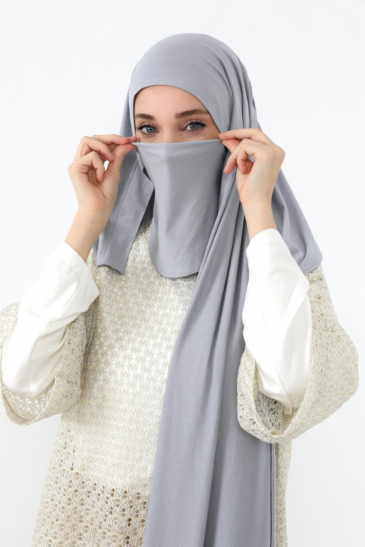 Ready-to-Wear Jersey Bonnet Shawl with Face Covering