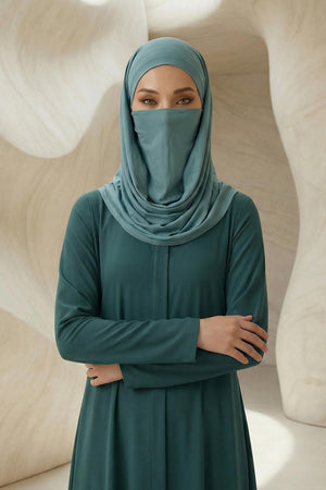 Ready-to-Wear Jersey Bonnet Shawl with Face Covering