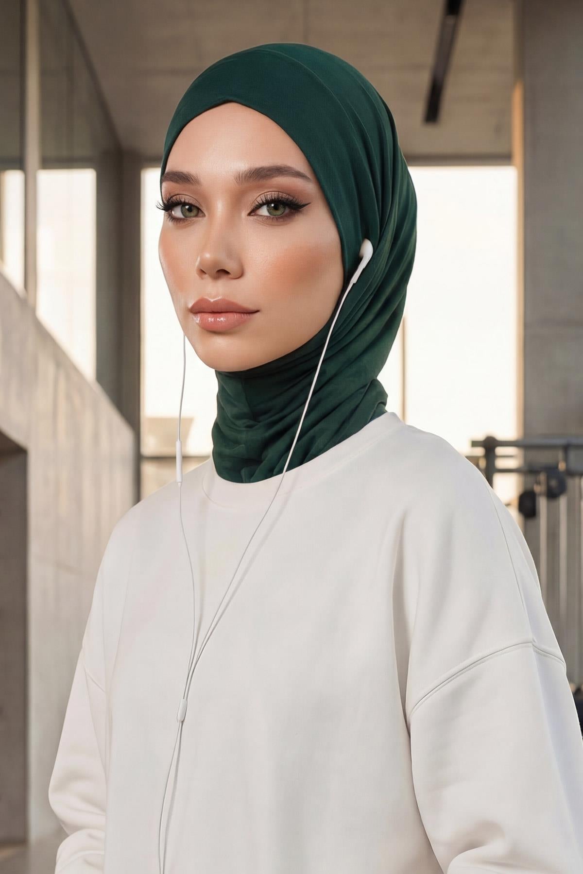 Jersey Bonnet with Neck Coverage and Earphone Opening