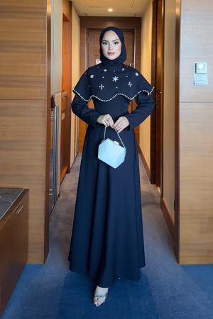 Long Dress with Detachable Cape & Crystal Embellishments — Lacivert