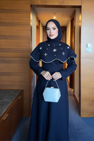 Long Dress with Detachable Cape & Crystal Embellishments — Lacivert