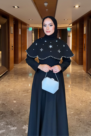Long Dress with Detachable Cape & Crystal Embellishments — Siyah