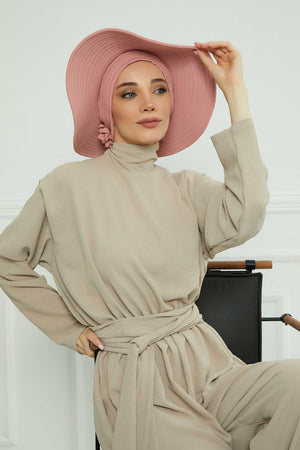 Comfortable Aerobin Fabric Bonnet with Side Gather Detail
