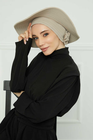 Comfortable Aerobin Fabric Bonnet with Side Gather Detail