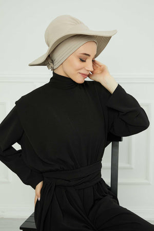 Comfortable Aerobin Fabric Bonnet with Side Gather Detail