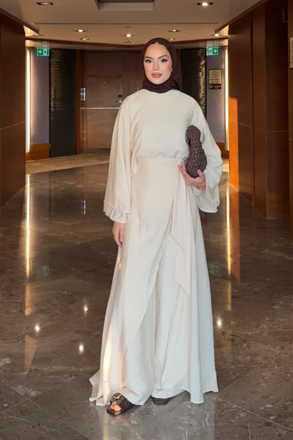 Flowing Tencel Tunic & Wide-Leg Trousers Set — Ekru