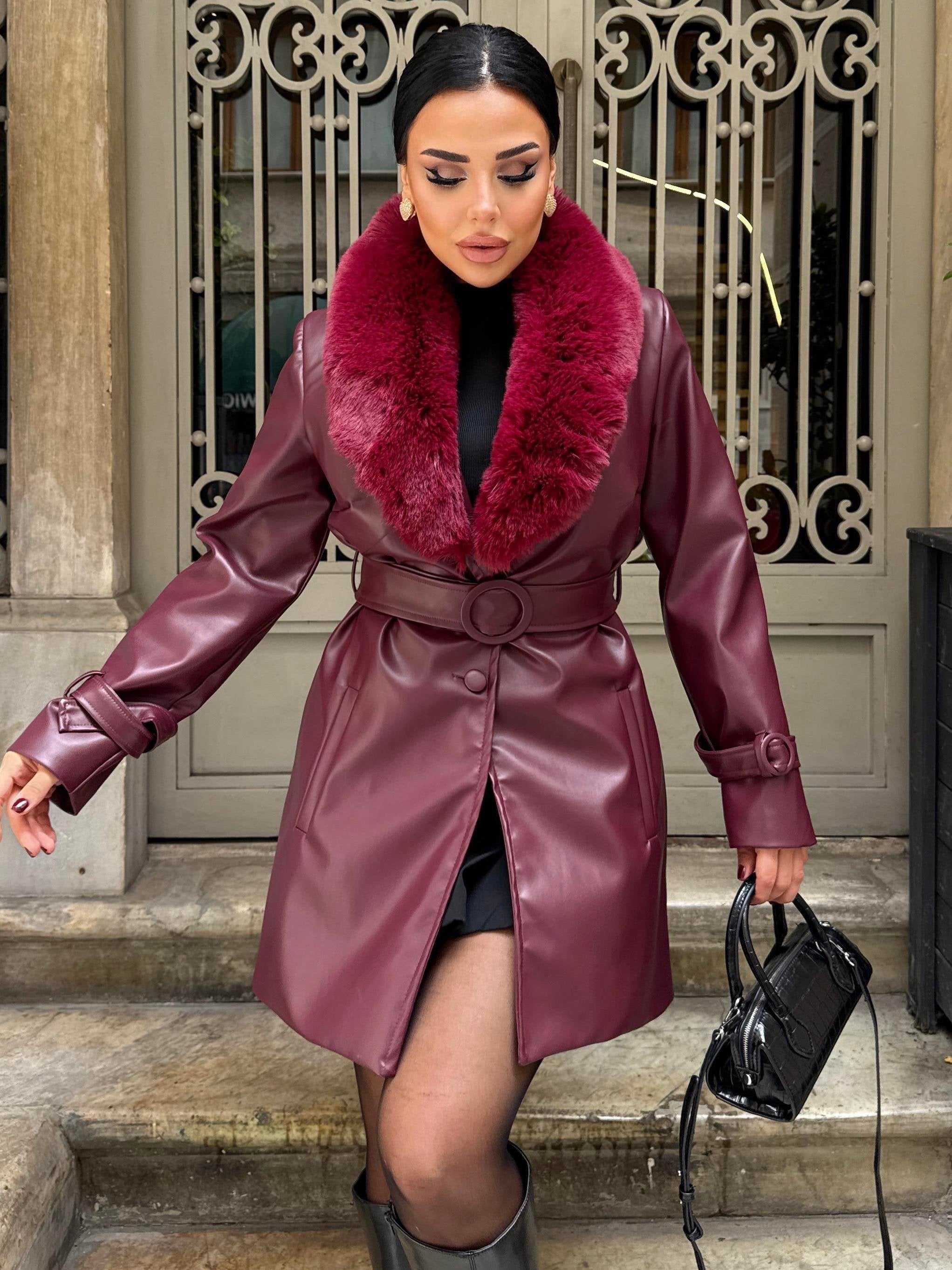 Short Leather Jacket with Fur Collar JK012