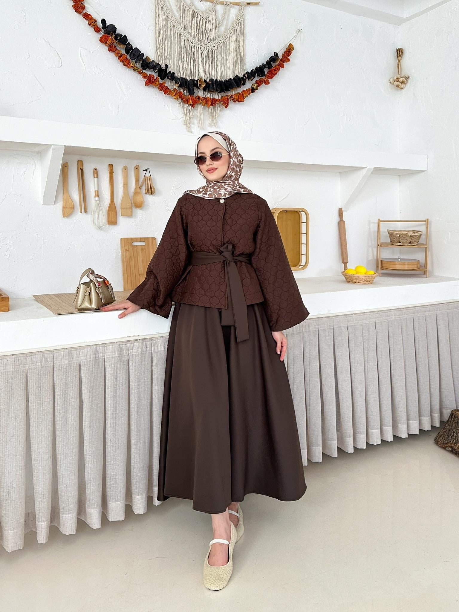 Elegant Skirt and Blouse Set – ST010