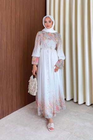 Long Sleeve Patterned Maxi Dress with Belt — Beyaz