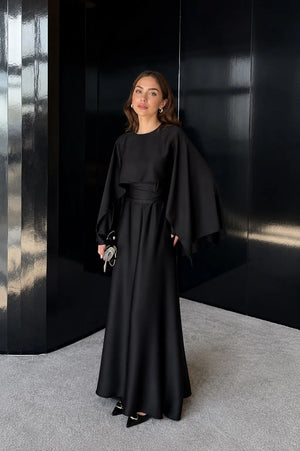 Flowing Maxi Dress with Cape Overlay — Siyah