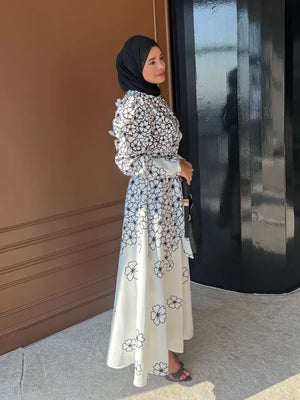 A-Line Maxi Dress with Puffed Sleeves and 3D Floral Appliques — Siyah